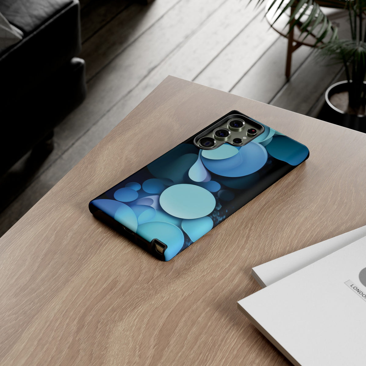 Abstract Blue balls in black Tough Phone Case