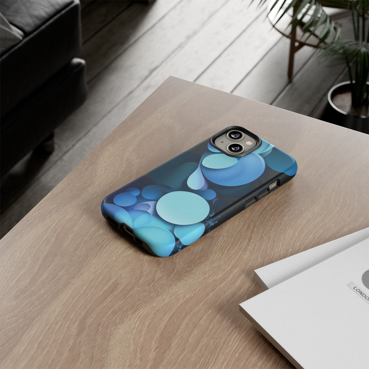 Abstract Blue balls in black Tough Phone Case