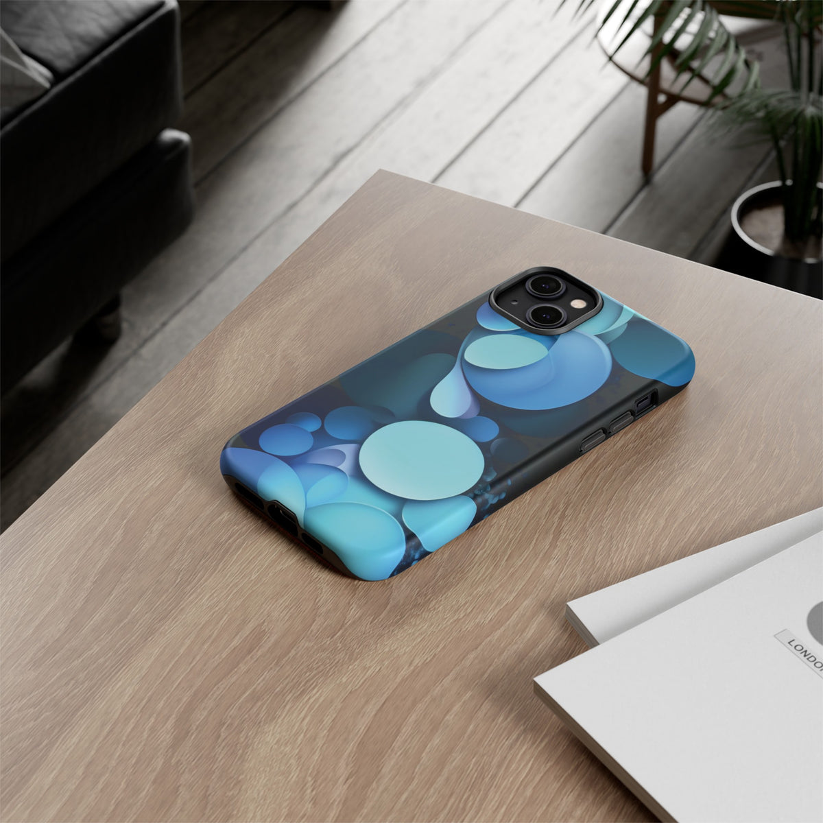 Abstract Blue balls in black Tough Phone Case